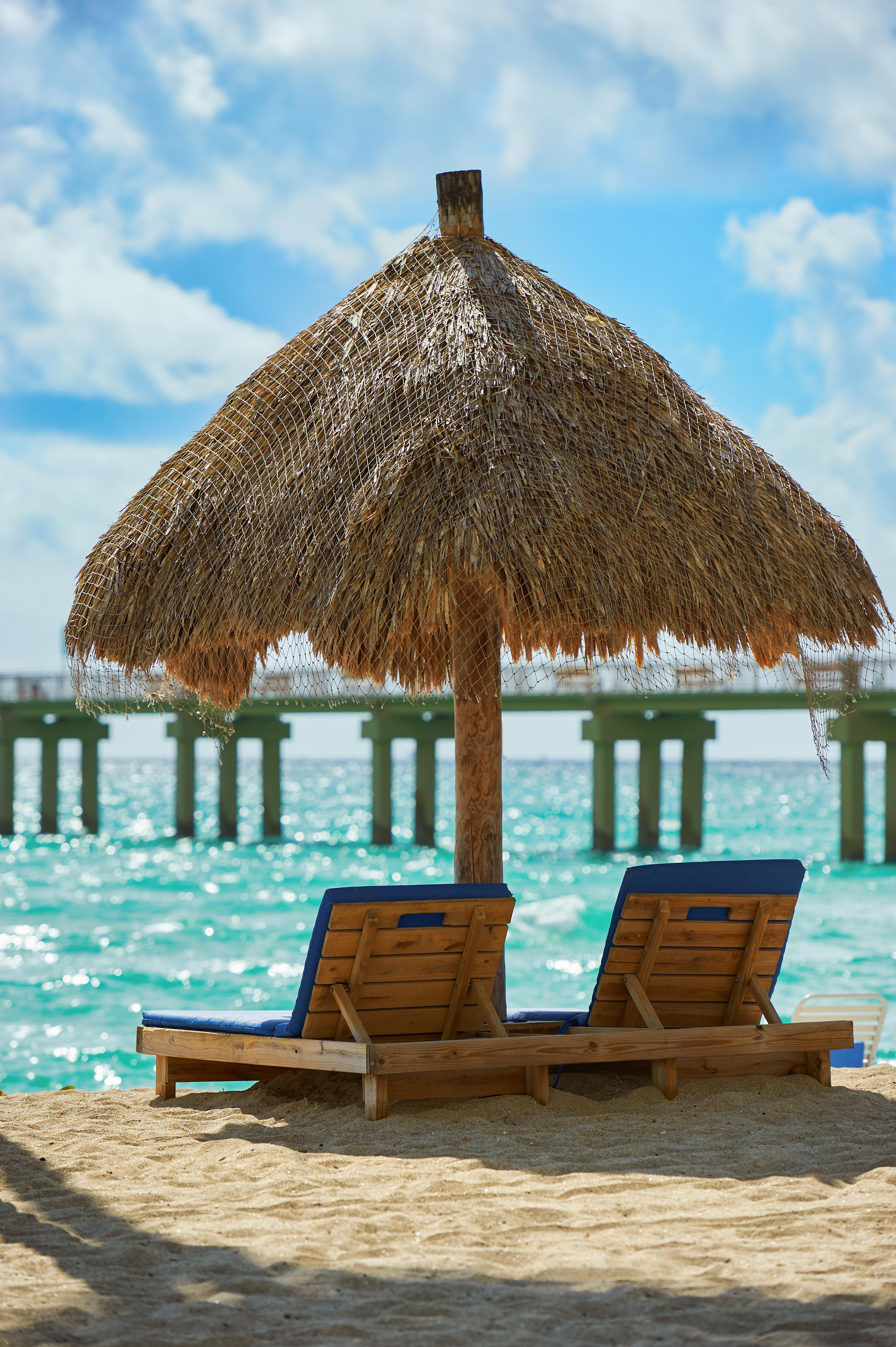 Newport Beachside Hotel & Resort Sunny Isles Beach Bagian luar foto