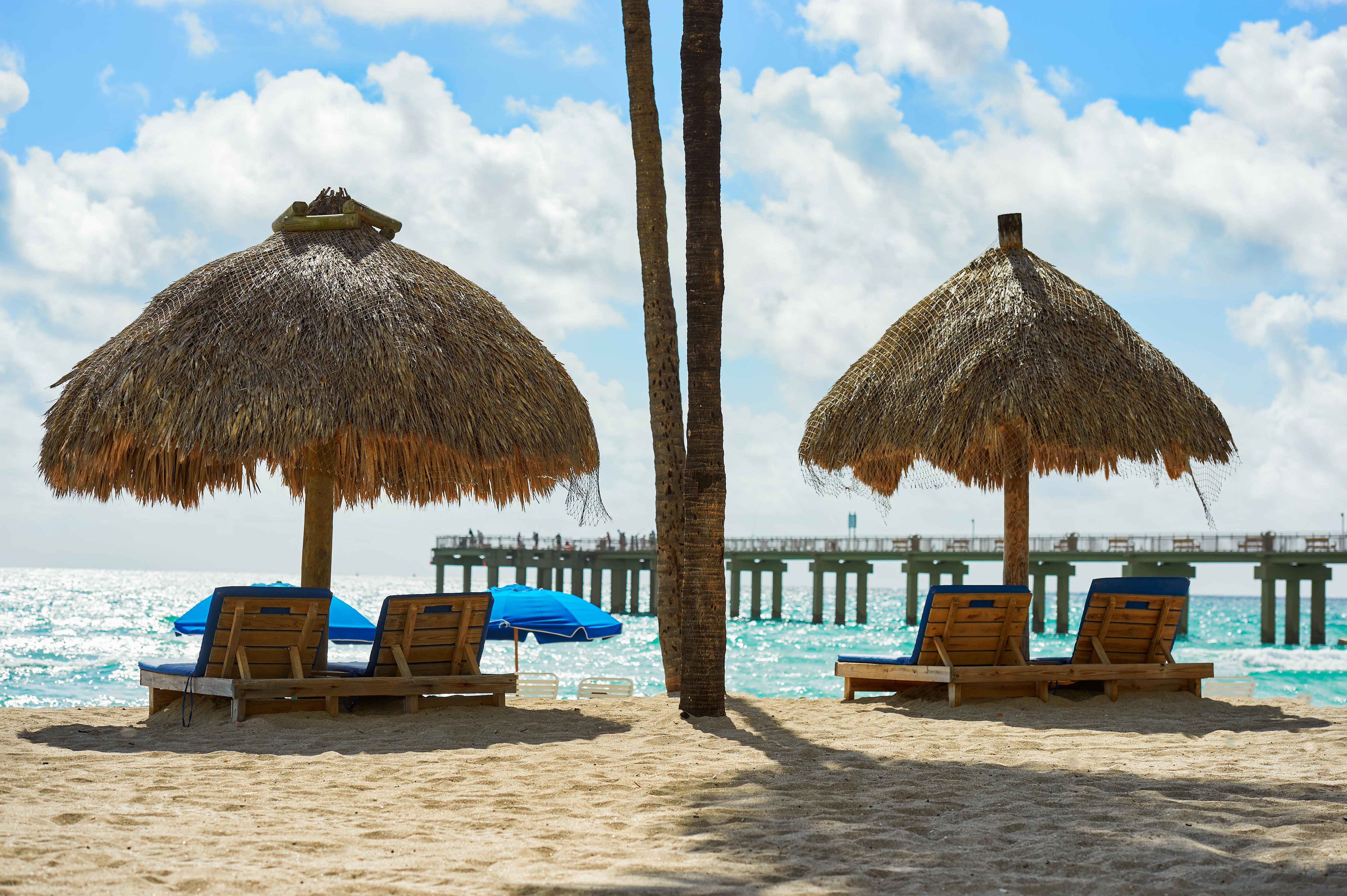 Newport Beachside Hotel & Resort Sunny Isles Beach Bagian luar foto