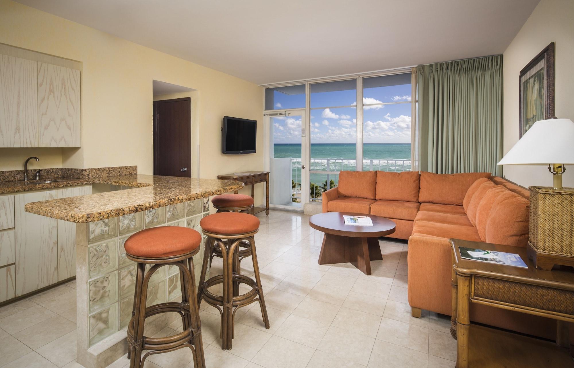 Newport Beachside Hotel & Resort Sunny Isles Beach Bagian luar foto