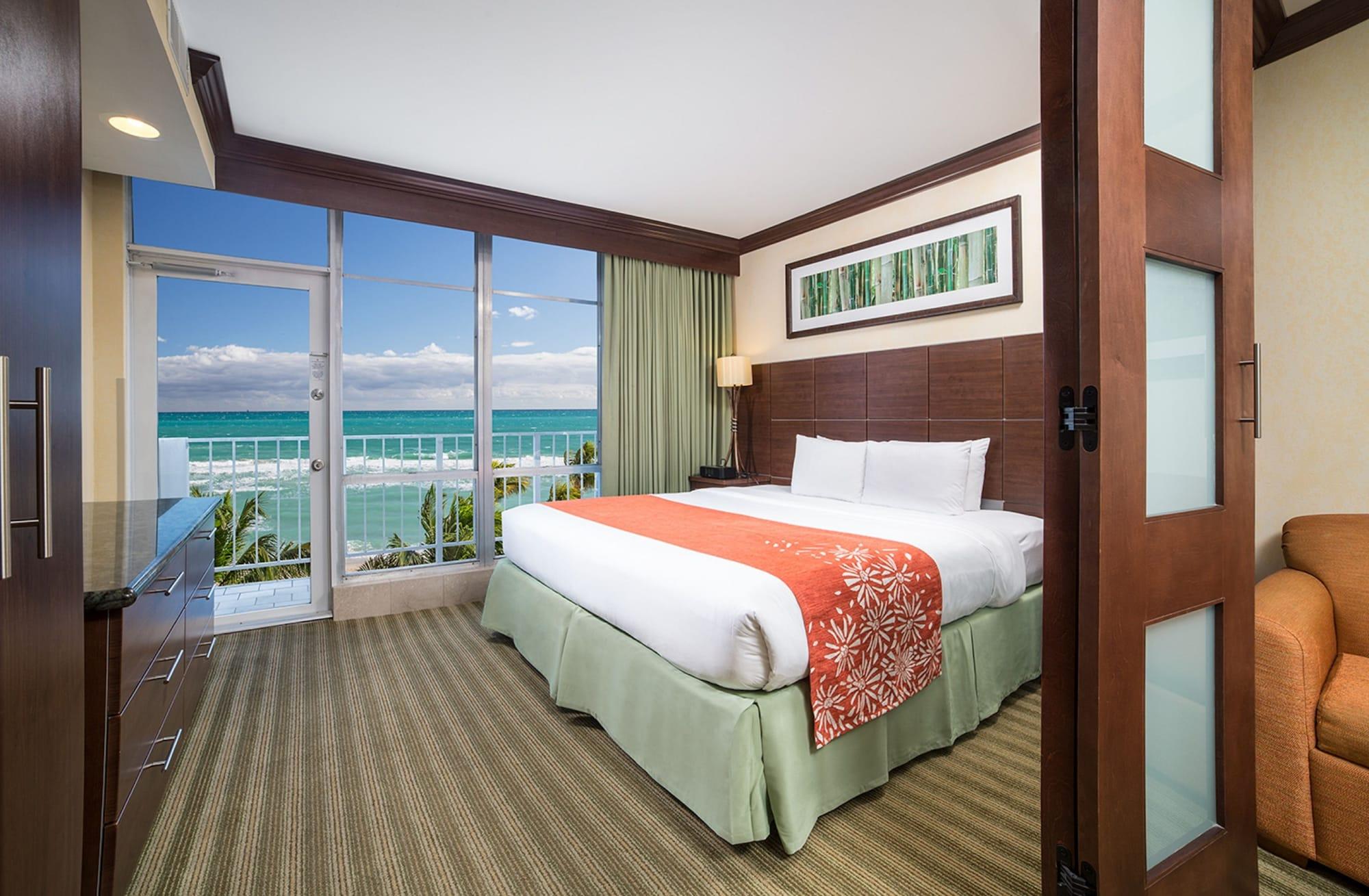 Newport Beachside Hotel & Resort Sunny Isles Beach Bagian luar foto